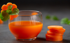 Drink Your Way to Better Eyesight with Carrot Juice!